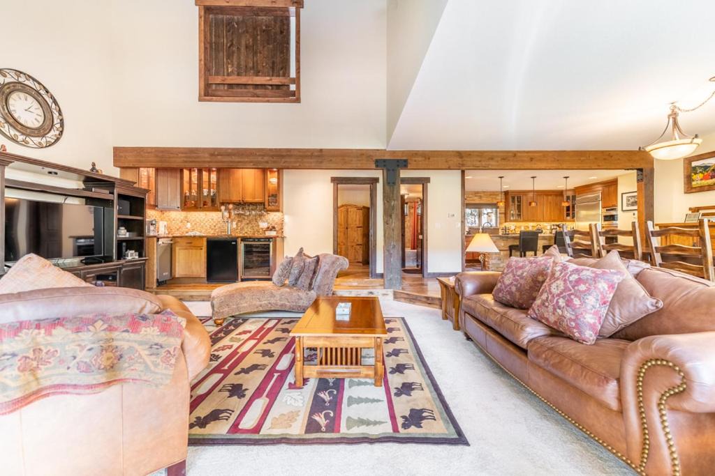 Photo of Livingroom in Keystone