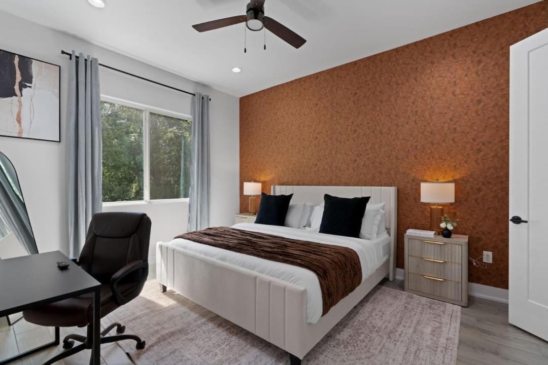 Photo of Bedroom in MLK