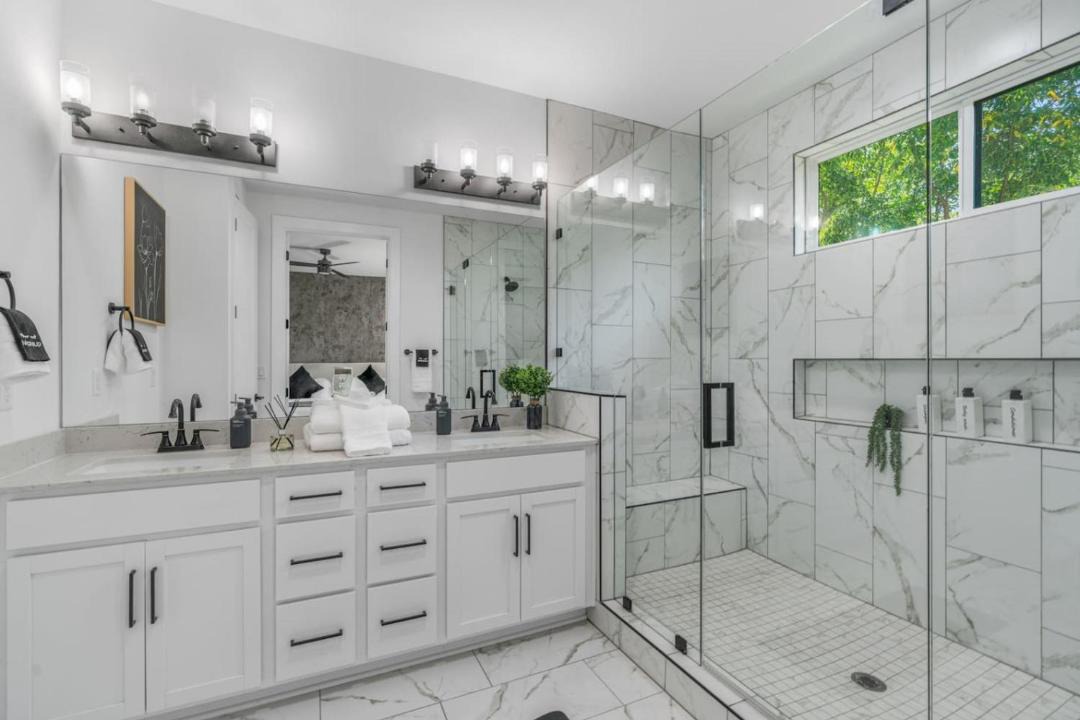Photo of Bathroom in MLK