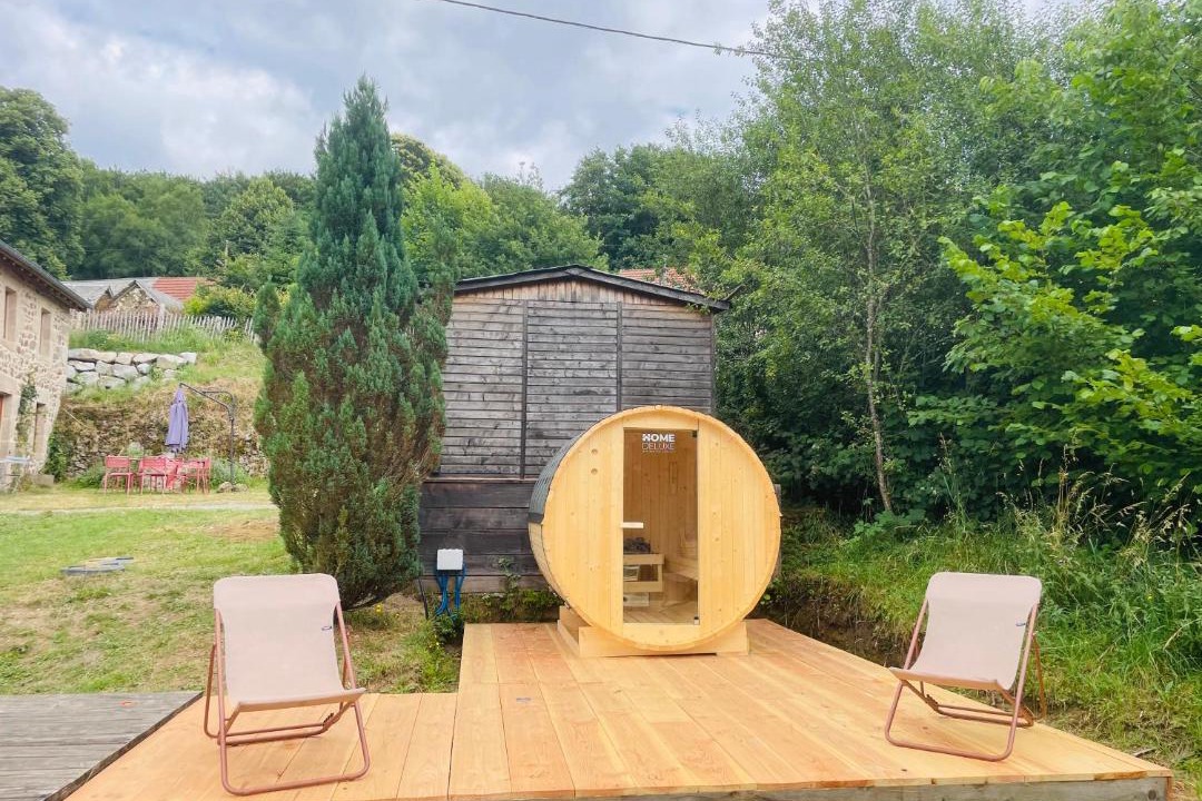 Photo of Others in Croze