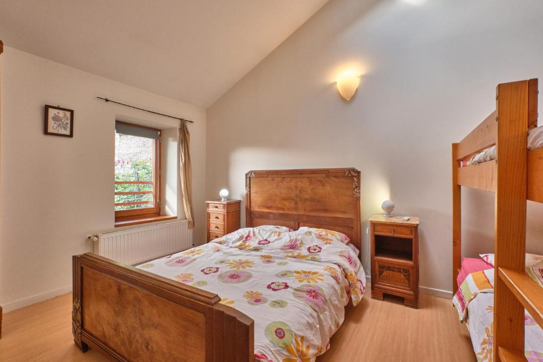 Photo of Bedroom in Noyarey