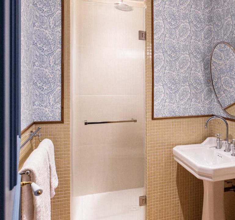Photo of Bathroom in Noailles