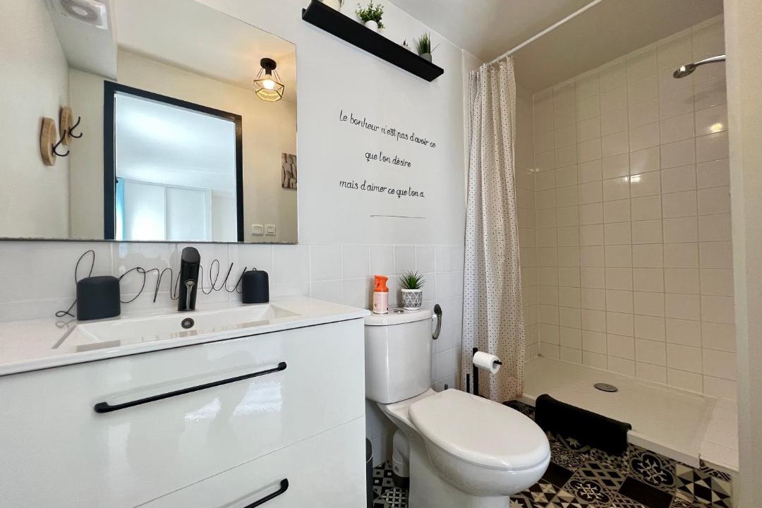 Photo of Bathroom in Jaunay-Clan
