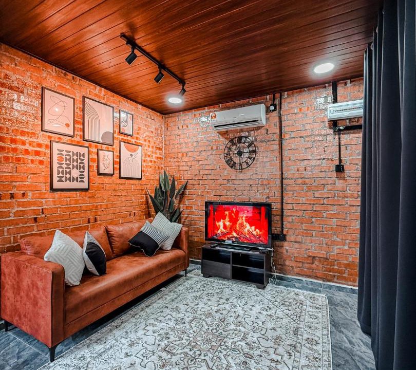 Photo of Others in Labu