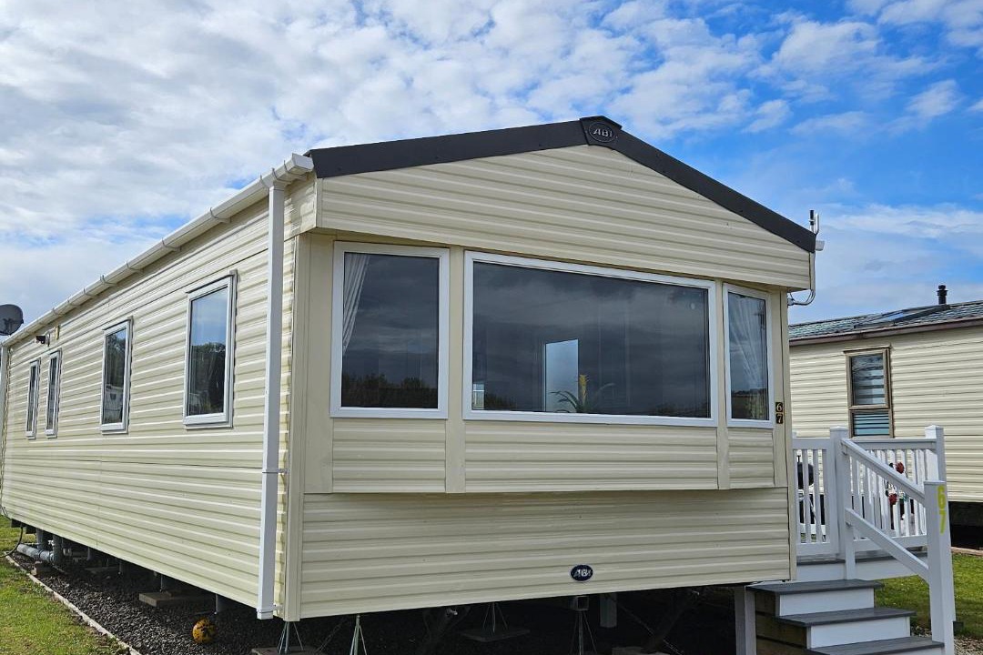 Photo of Others in Dunbar