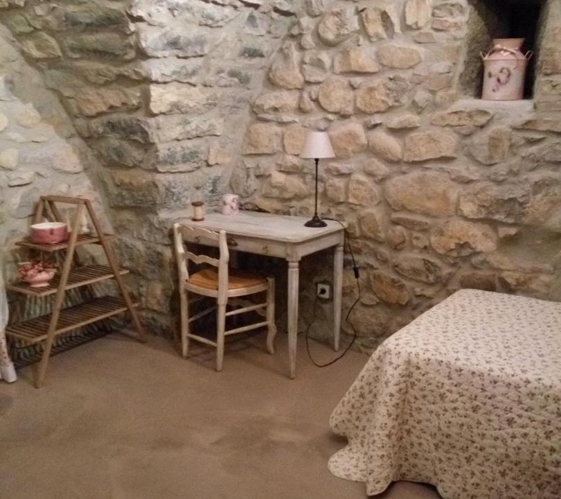 Photo of Bedroom in Villeneuve-de-Berg
