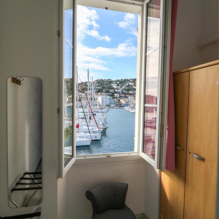 Photo of Others in Saint-Mandrier-sur-Mer