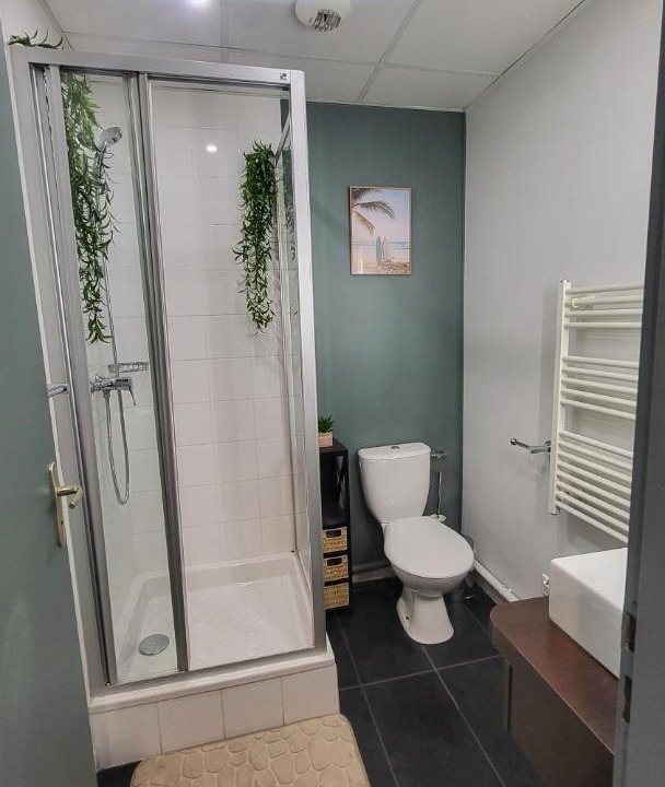 Photo of Bathroom in Quartier Exposition-Bajatiere