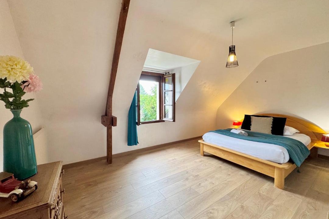 Photo of Bedroom in Chartres-de-Bretagne