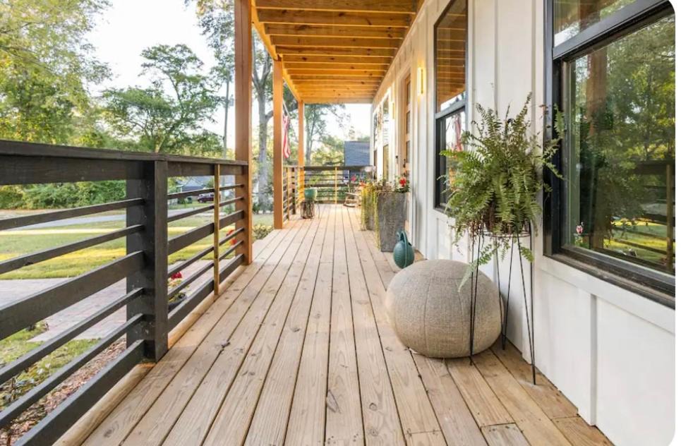 Photo of Patio Balcony in Covington Mill