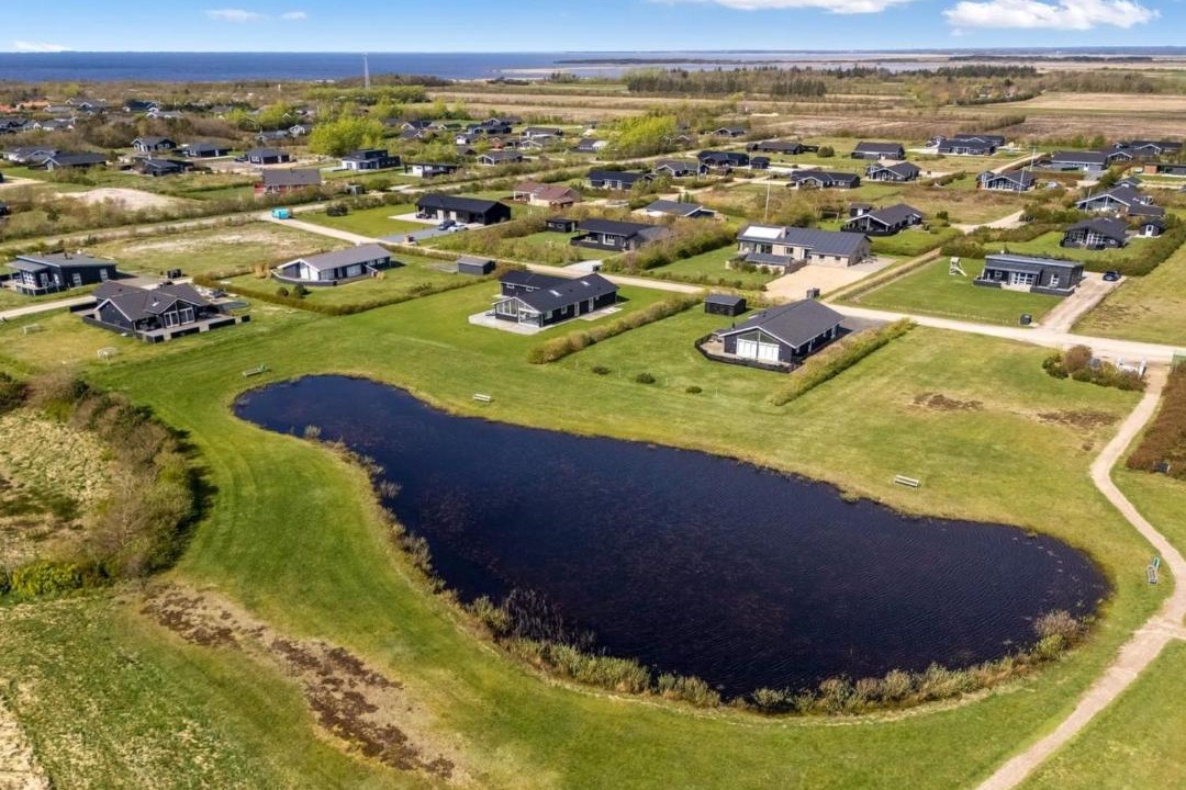 Photo of Others in Skaven Strand