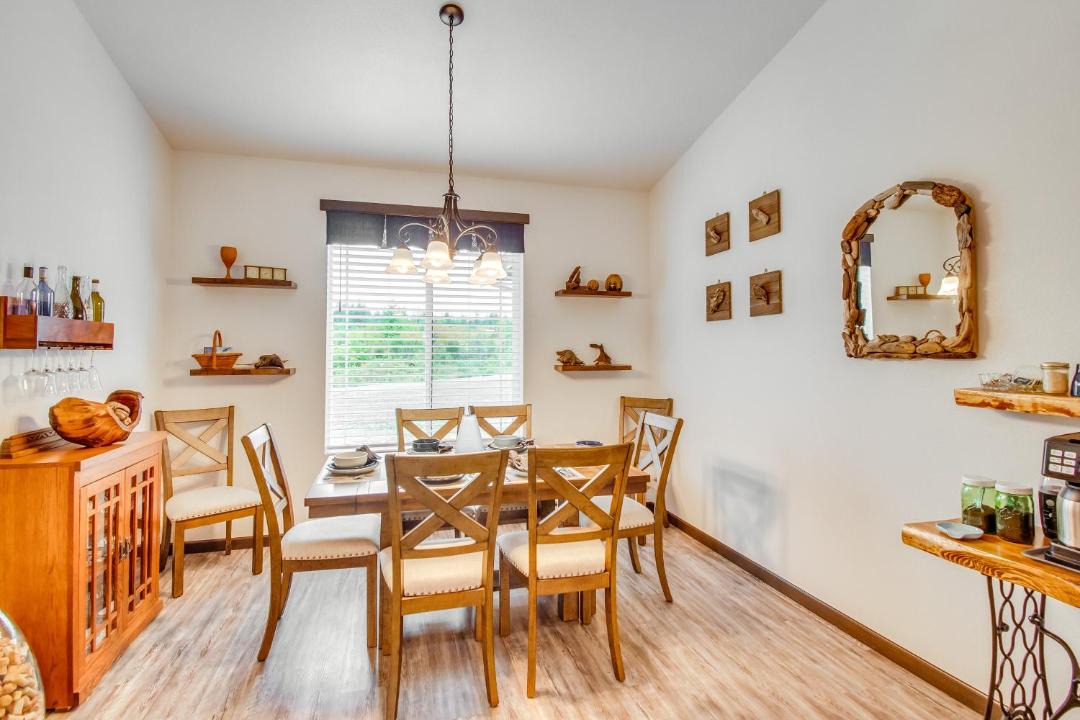 Photo of Others in Shelton