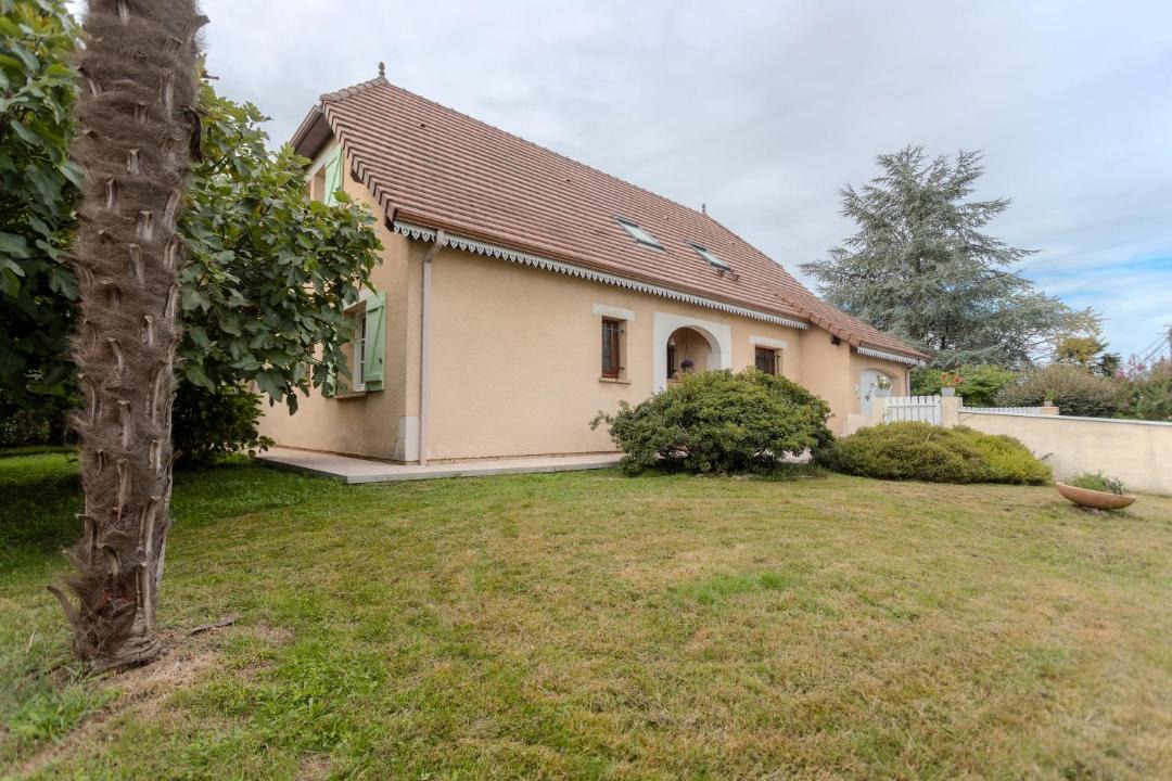 Photo of Others in Lescar