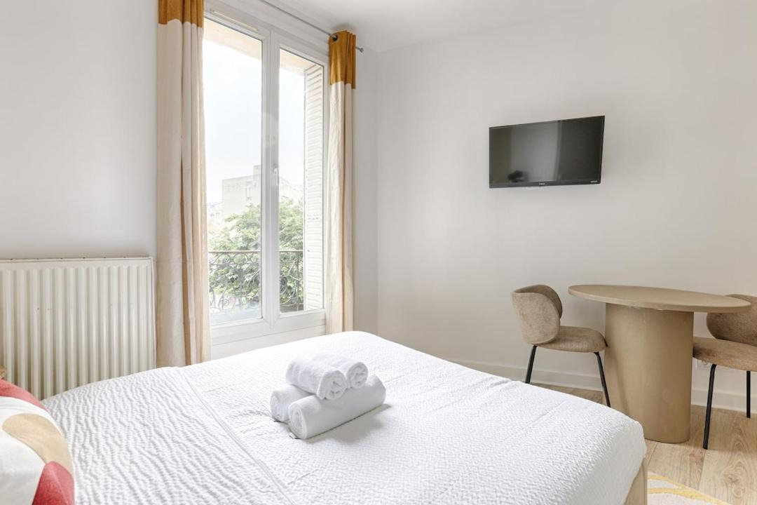 Photo of Bedroom in Malakoff
