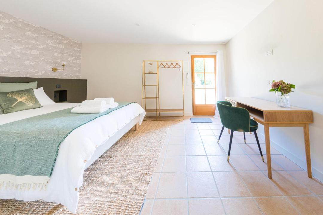 Photo of Bedroom in Maze-Milon