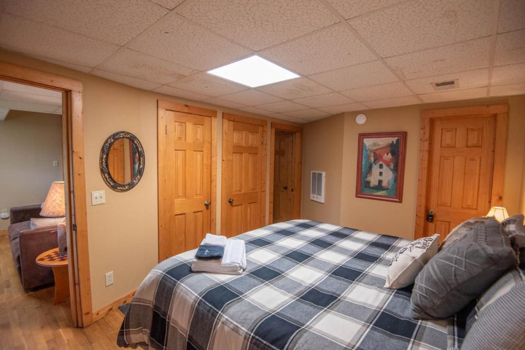 Photo of Bedroom in Crumpler