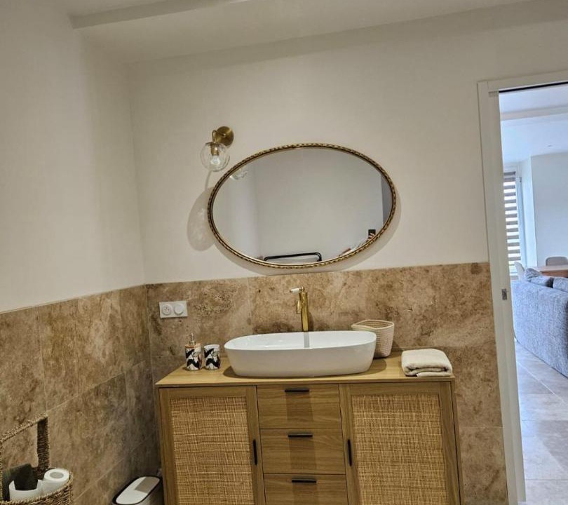 Photo of Bathroom in Escolives-Sainte-Camille