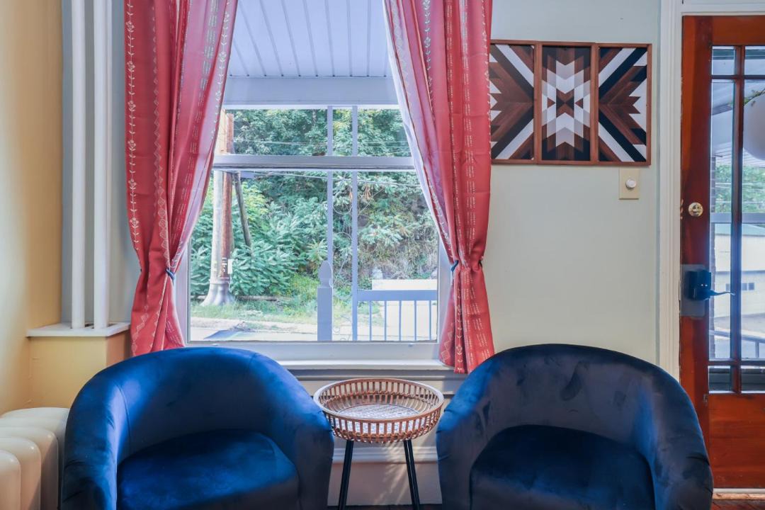 Photo of Others in Ashfield