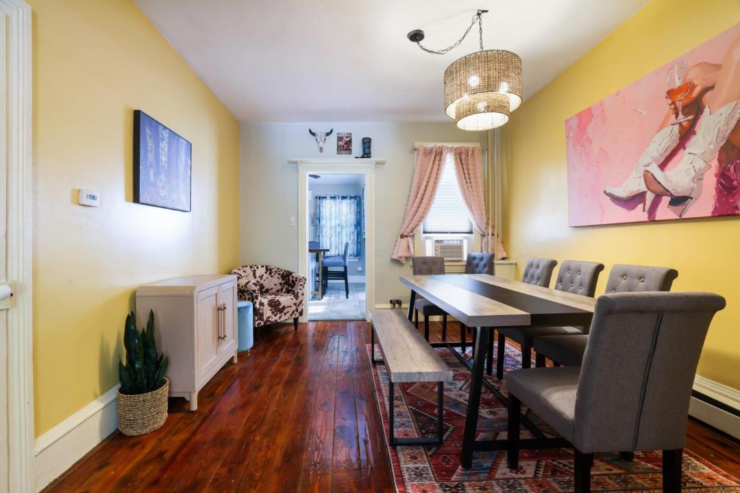 Photo of Others in Ashfield