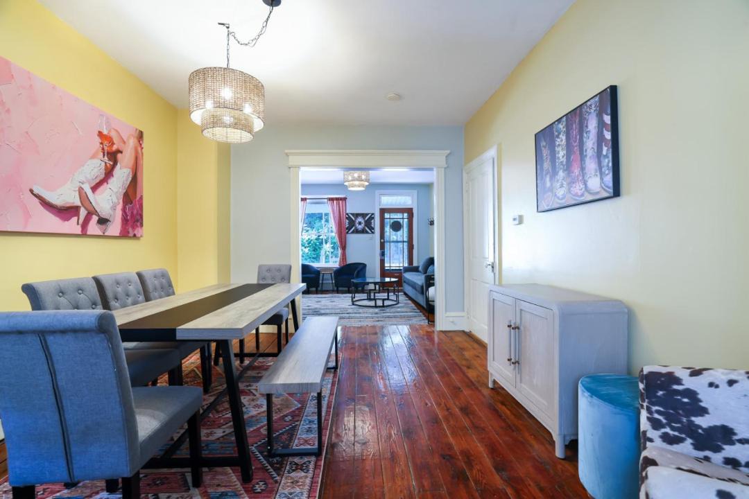 Photo of Others in Ashfield