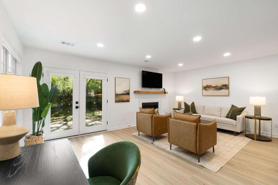 Photo of Livingroom in Alpharetta