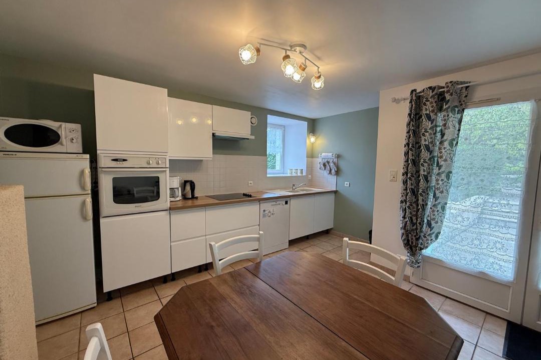 Photo of Kitchen in Dirac