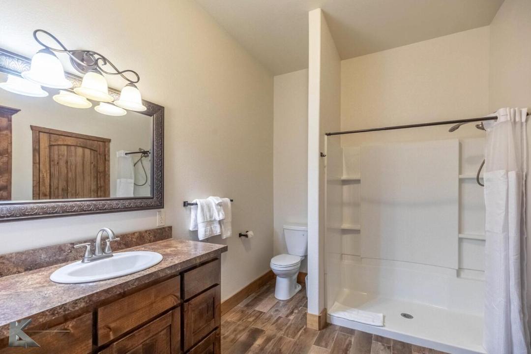 Photo of Bathroom in Eastland