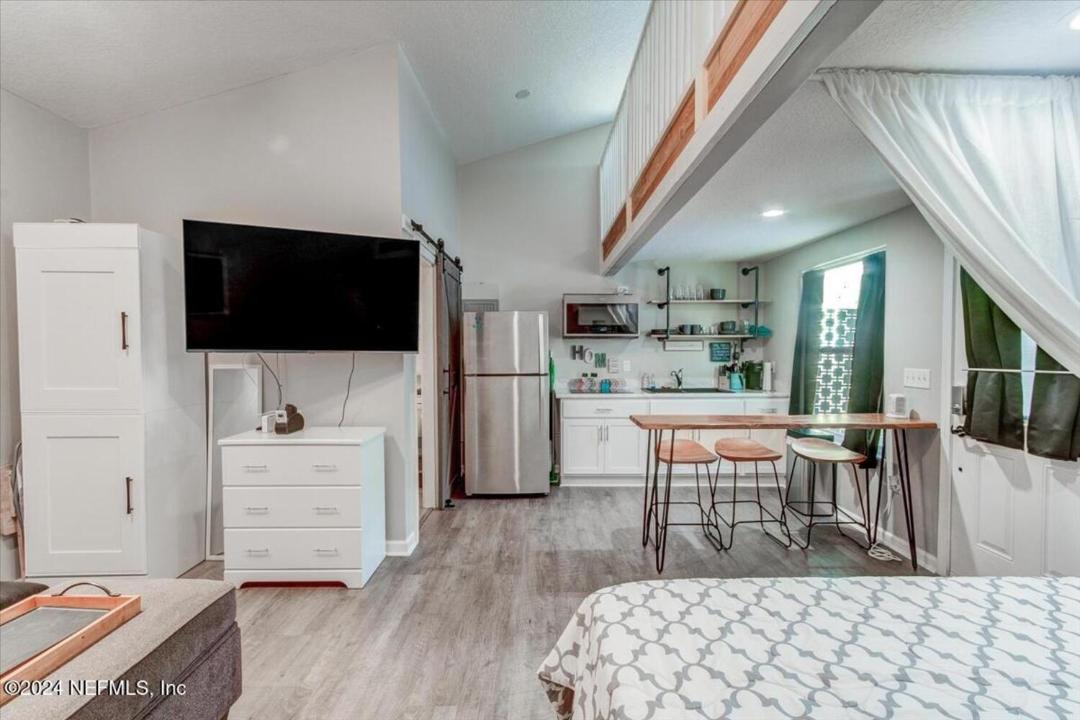 Photo of Others in Fairfax