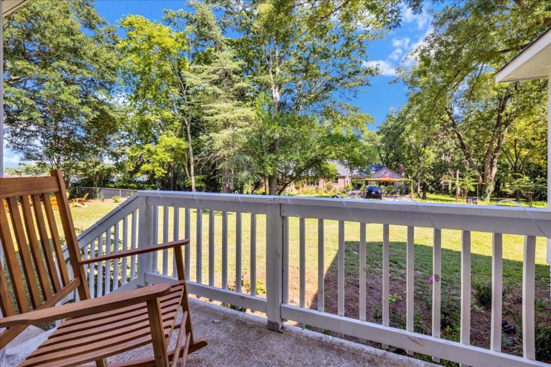 Photo of Patio Balcony in Crestline Heights