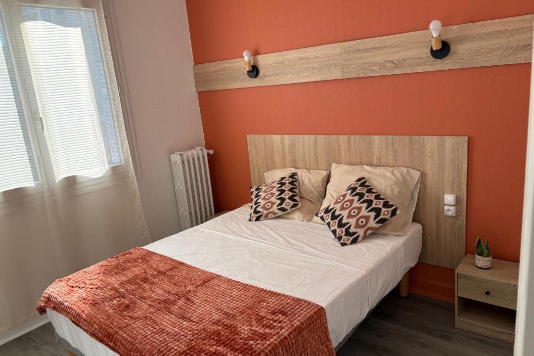 Photo of Bedroom in Saint-Priest