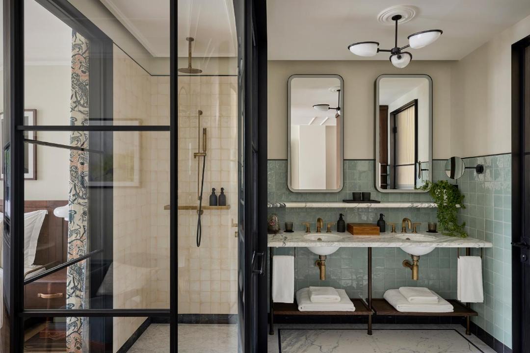 Photo of Bathroom in Lancaster Gate