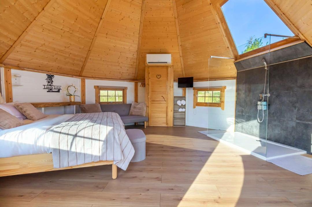 Photo of Others in Brettnach