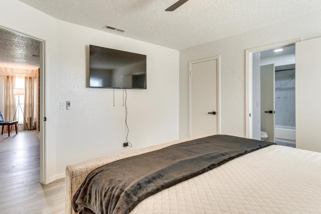 Photo of Bedroom in South Oklahoma City