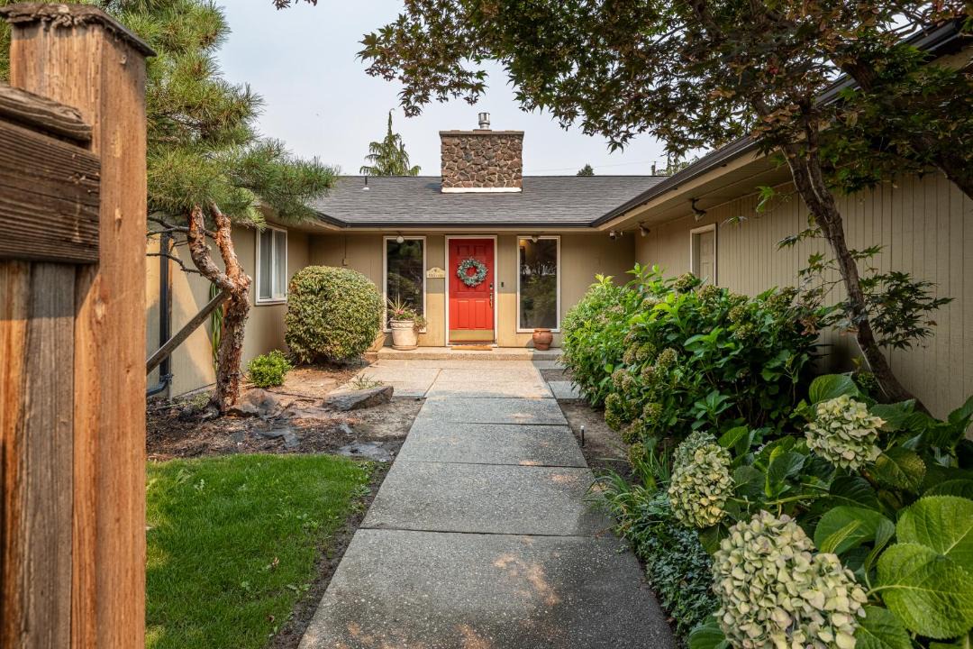 Photo of Others in Wenatchee