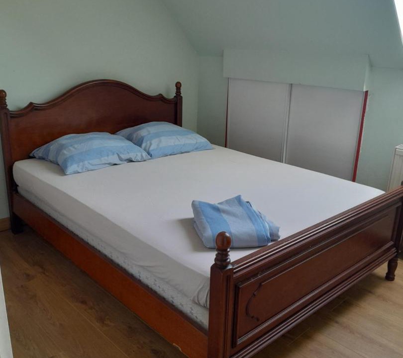 Photo of Bedroom in Magny-en-Vexin