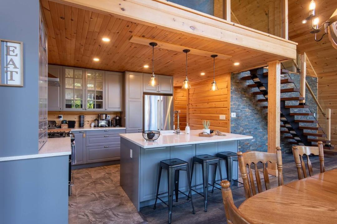 Photo of Kitchen in Colpoys Bay