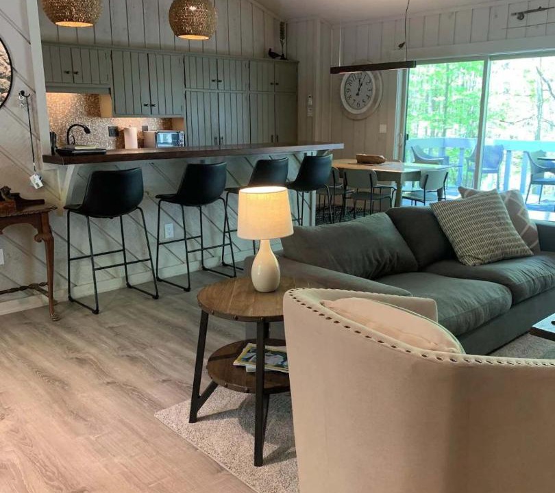 Photo of Livingroom in Bellaire