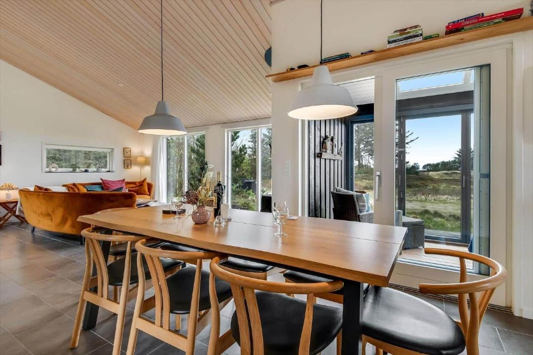 Photo of Others in Hemmet