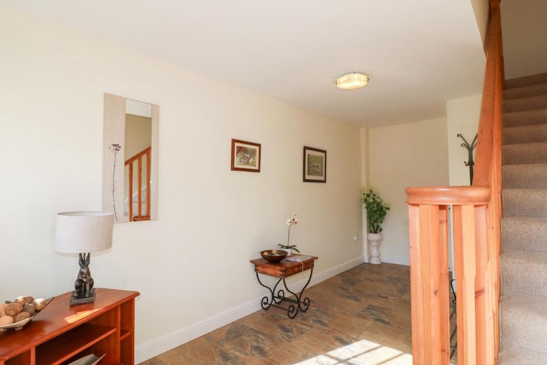 Photo of Others in Eastwood