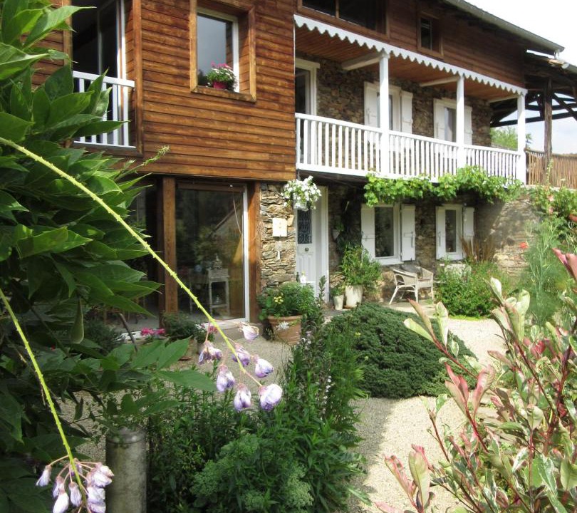 Photo of Others in Chein-Dessus