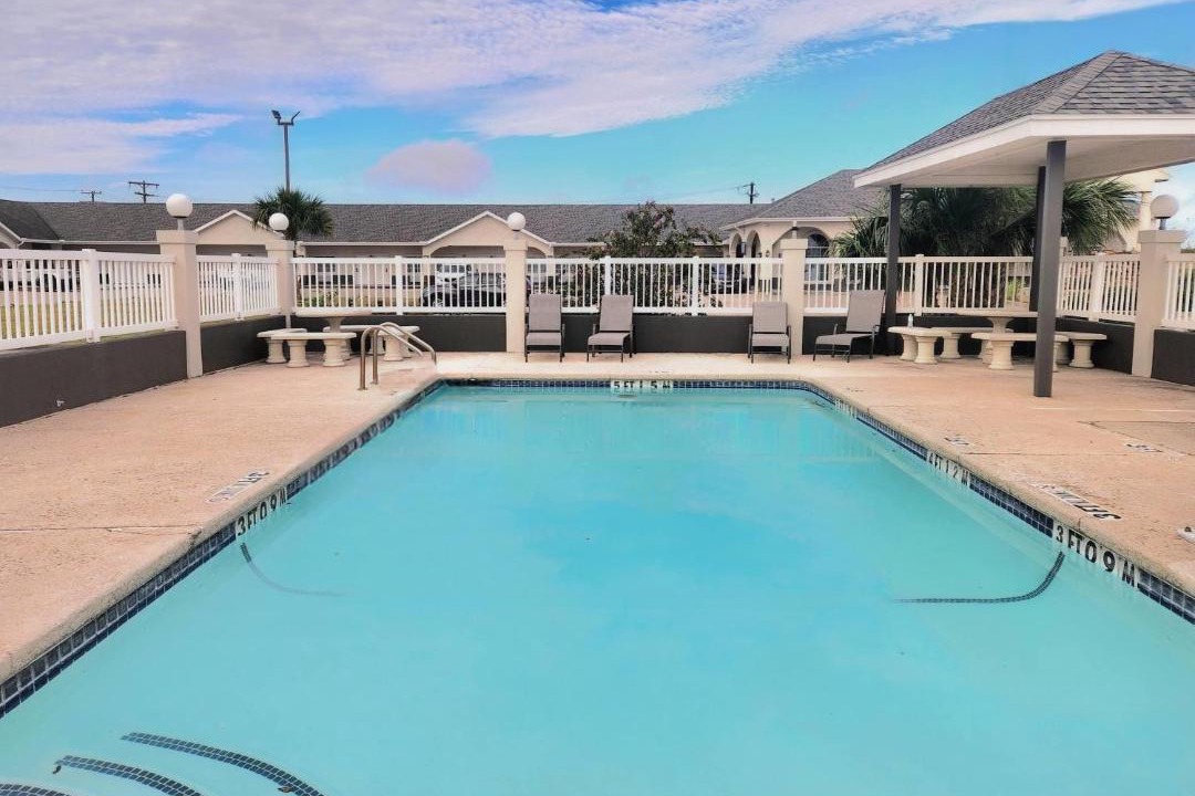 Photo of Others in Robstown