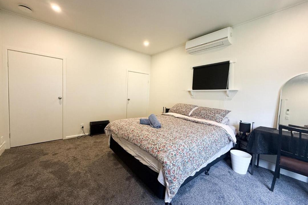 Photo of Bedroom in Lyall Bay