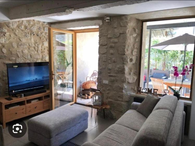 Photo of Others in Annot