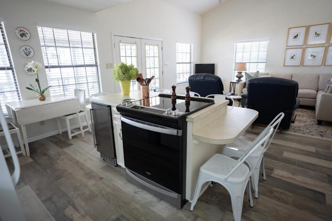 Photo of Kitchen in Mooringsport