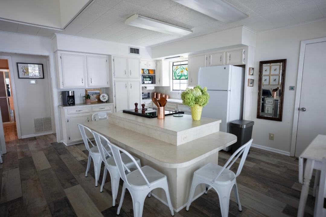 Photo of Kitchen in Mooringsport