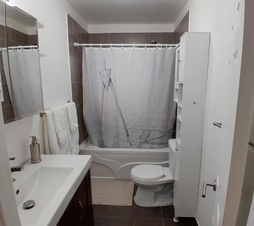Photo of Bathroom in Earlscourt