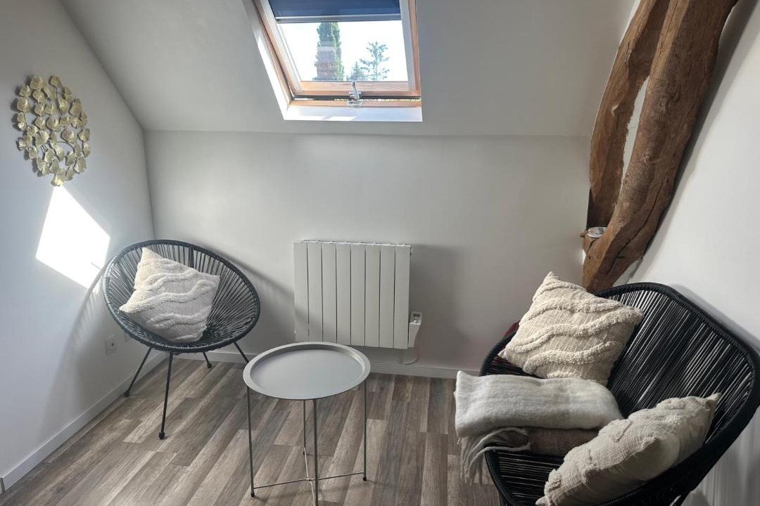 Photo of Others in Gadencourt