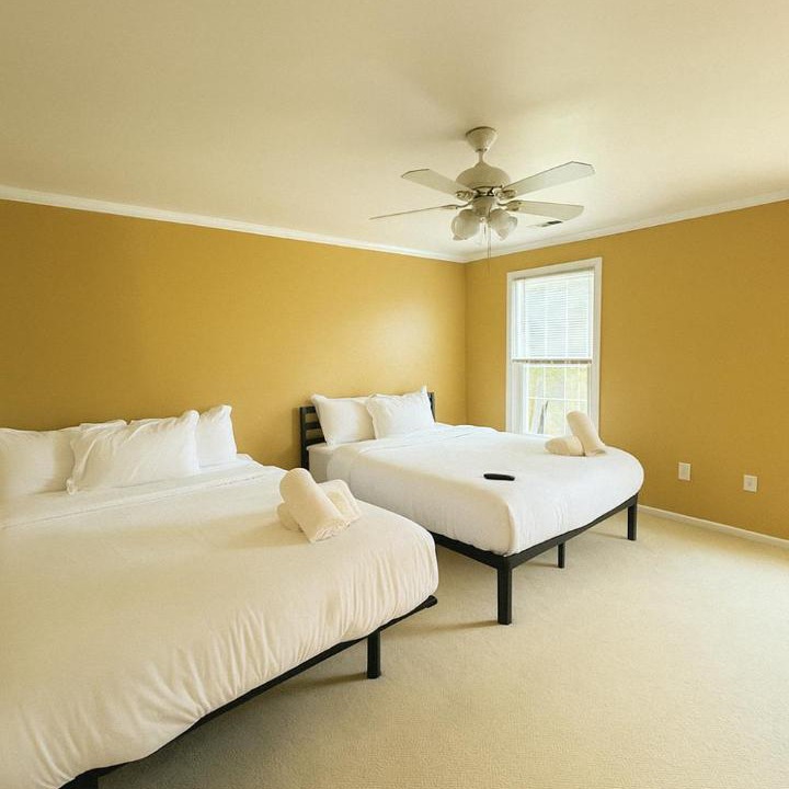 Photo of Bedroom in Adamstown