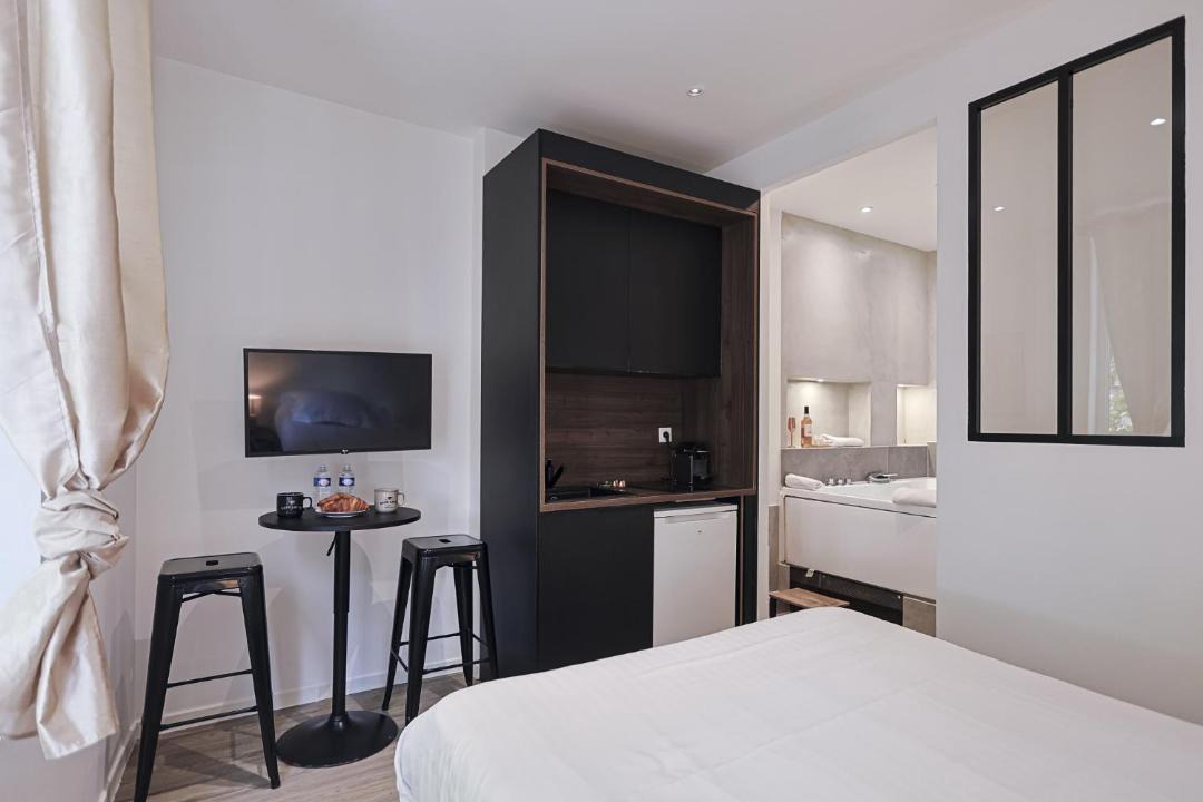 Photo of Bedroom in Villette - Maisons Neuves