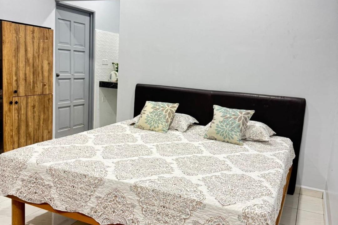 Photo of Bedroom in Bukit Gambir